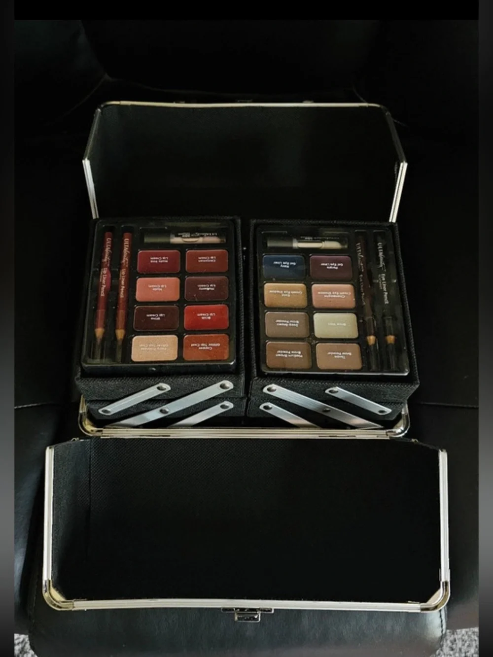 Ulta Professional Women Makeup Train Case Palette - Multi-Color NWOT